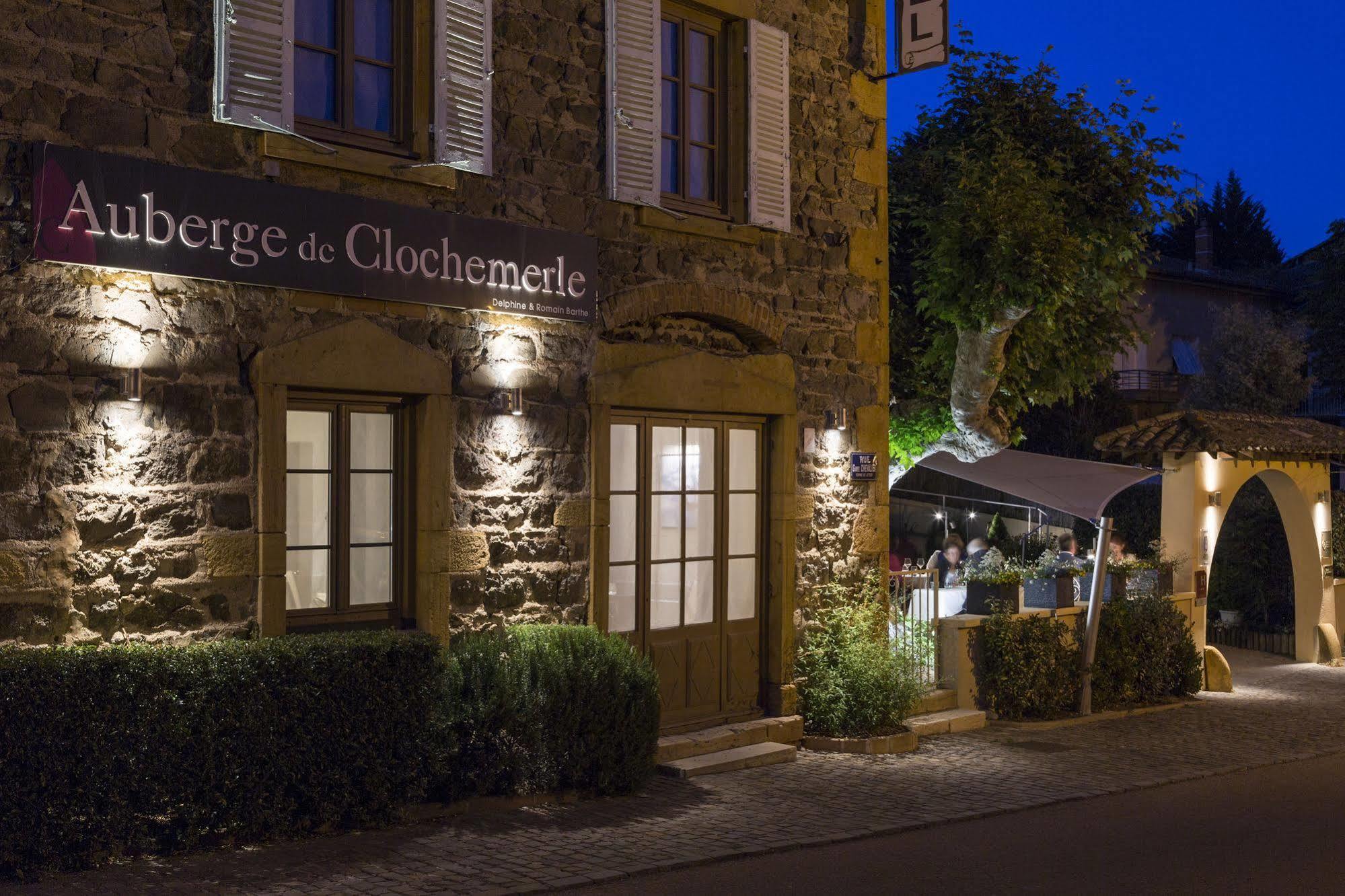 Auberge De Clochemerle, Spa Privatif & Restaurant Gastronomique Vaux-en-Beaujolais Eksteriør bilde